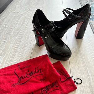 Christian Louboutin Movida Jane Patent Pumps Size 39